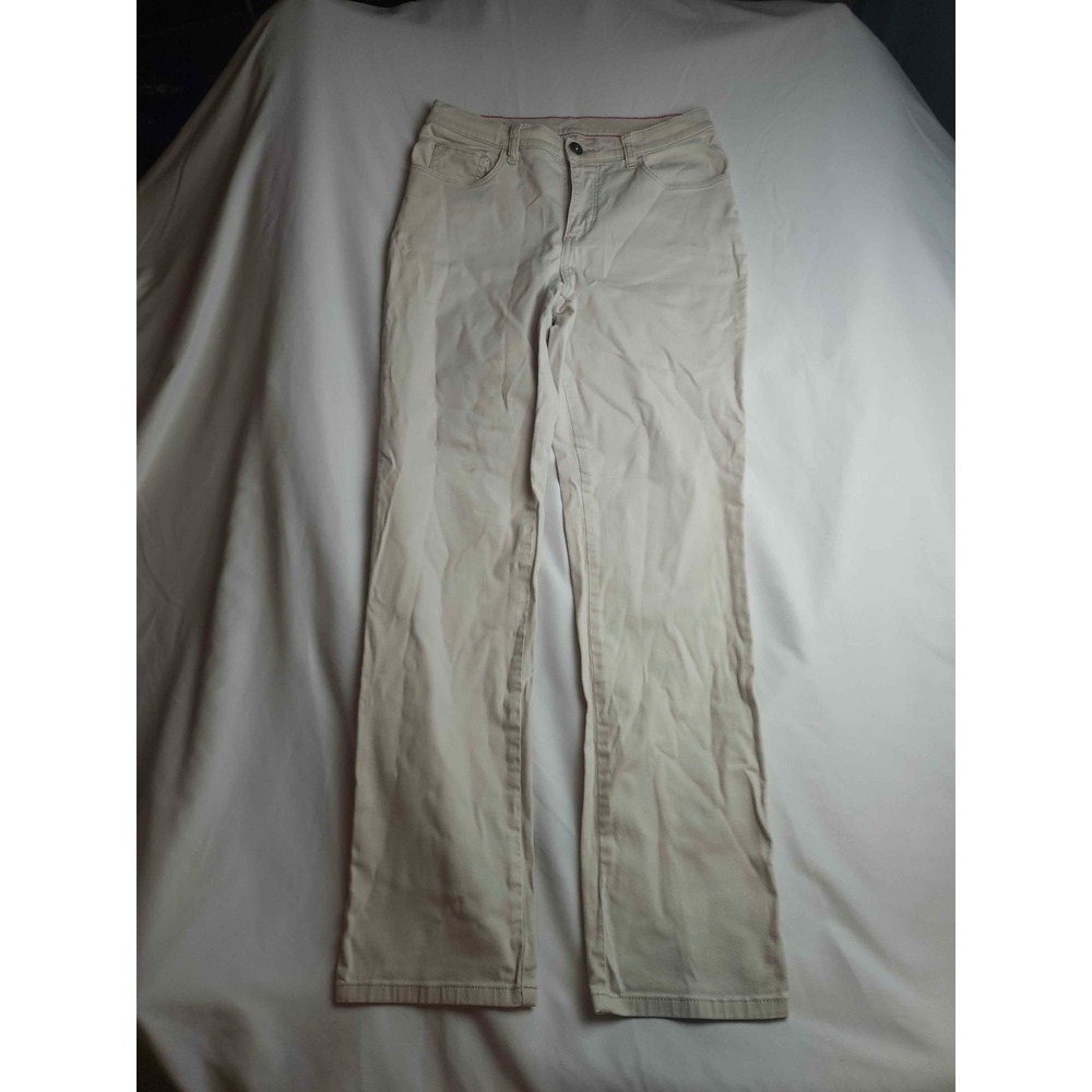 Lee Classic Fit Straight Leg Khaki Pants Beige Size 6 Medium‎ Womens